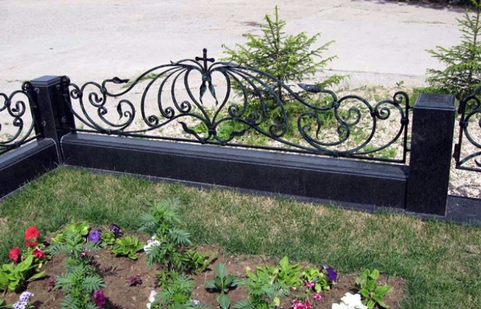Grave09